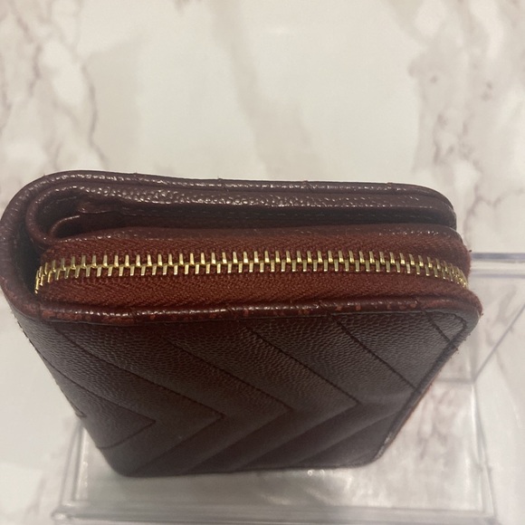 🇫🇷YSL CASSANDRE MATELESSE’ OXBLOOD ZIP WALLET - Picture 6 of 14